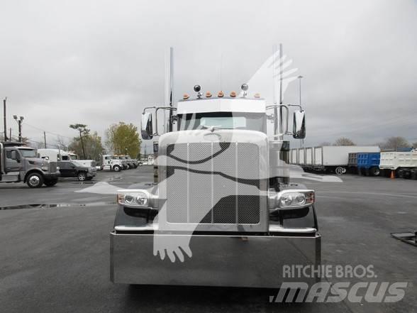 Peterbilt 389 Седельные тягачи
