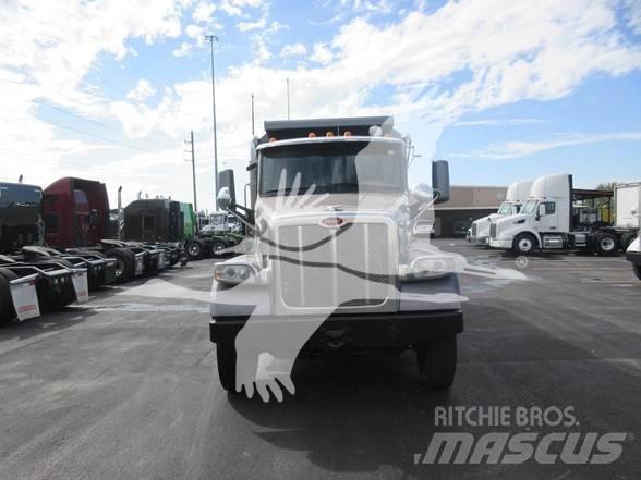 Peterbilt 567 Грузовики-Самосвалы