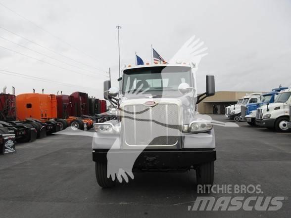 Peterbilt 567 Седельные тягачи