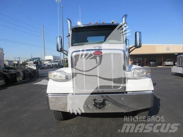 Peterbilt 567 Седельные тягачи