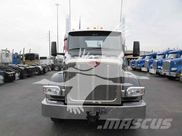 Peterbilt 567 Седельные тягачи