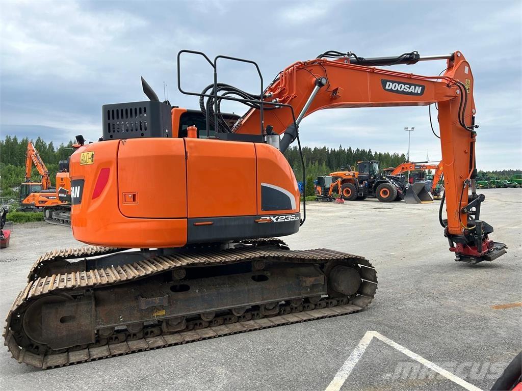 Doosan dx235lcr-5 Гусеничные экскаваторы