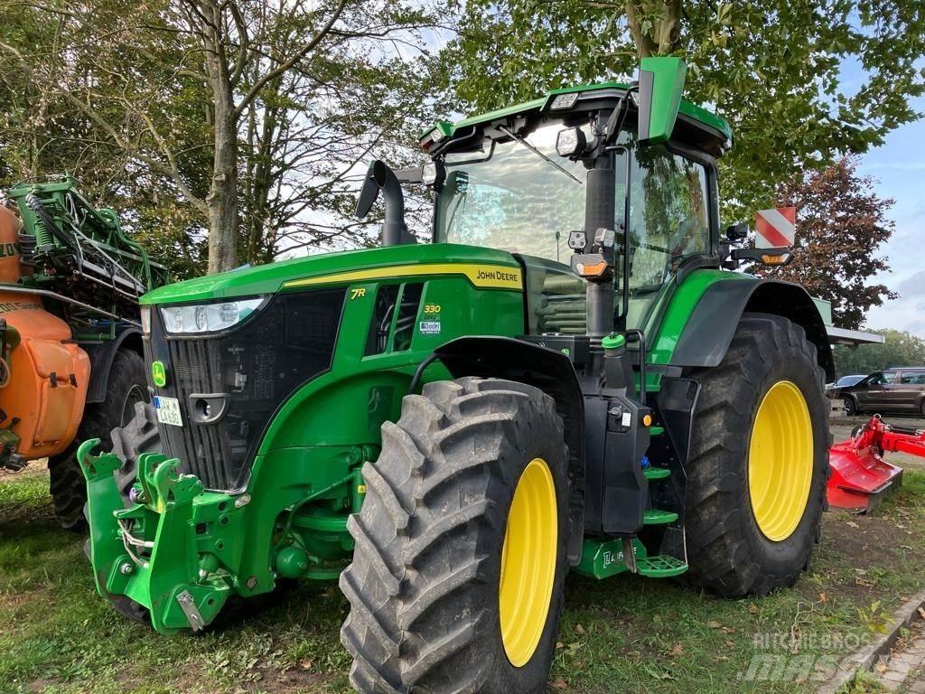 John Deere 7R 330 Трактора