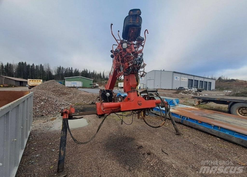 Loglift 96 S Гидроманипуляторы для леса