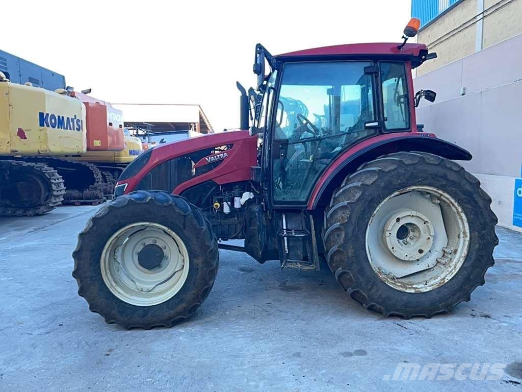 Valtra A134 Трактора