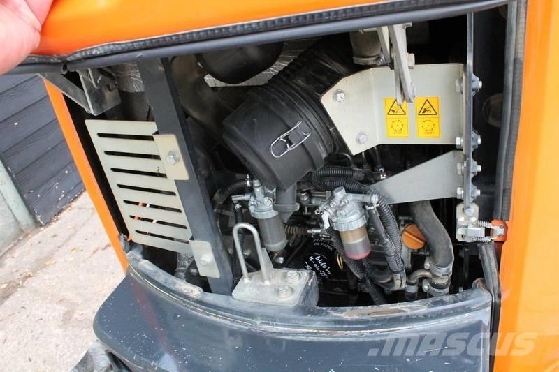 Hitachi ZX 26 U Мини-экскаваторы