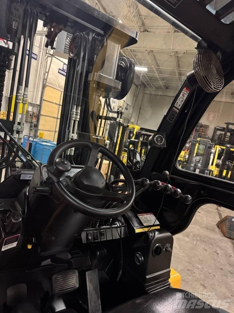 CAT DP 70 Другие складские механизмы