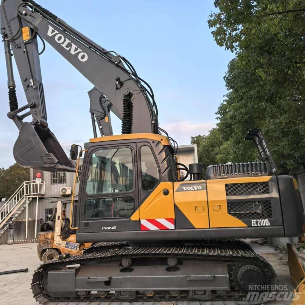 Volvo EC 210 B LC Гусеничные экскаваторы