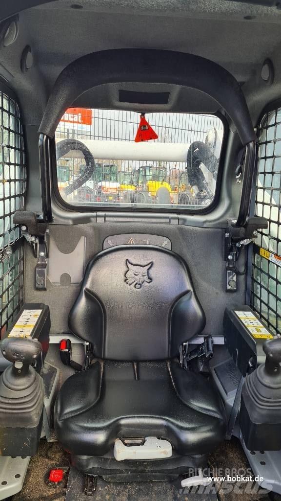 Bobcat T 770 Гусеничные фронтальные погрузчики