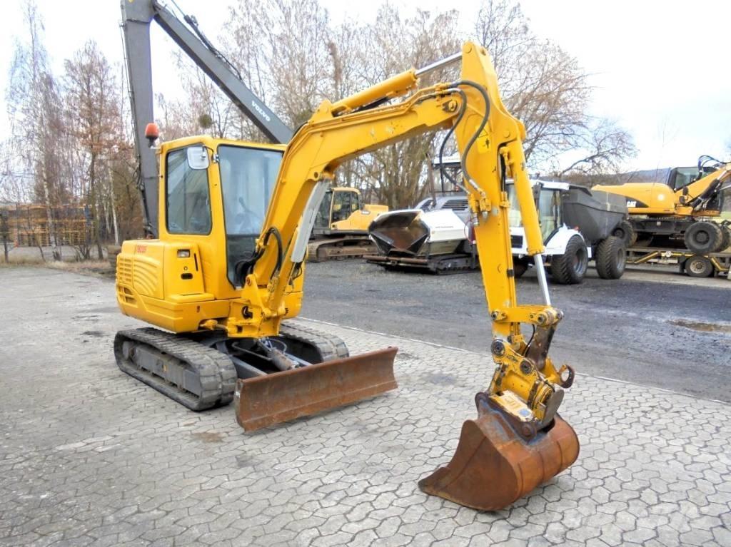 Takeuchi TB 235 Мини-экскаваторы