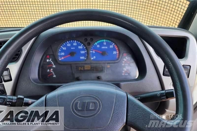 UD Quon 450 Специальные грузовики