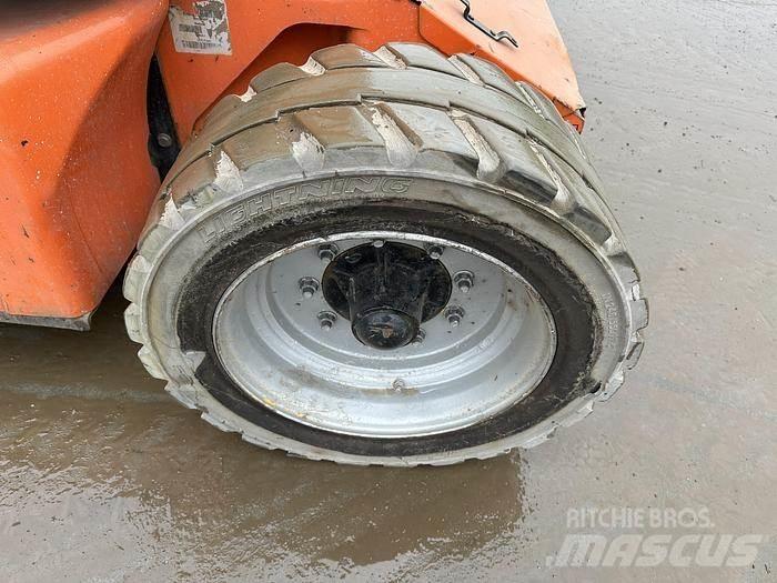 JLG E450AJ Разные подъемники и вышки
