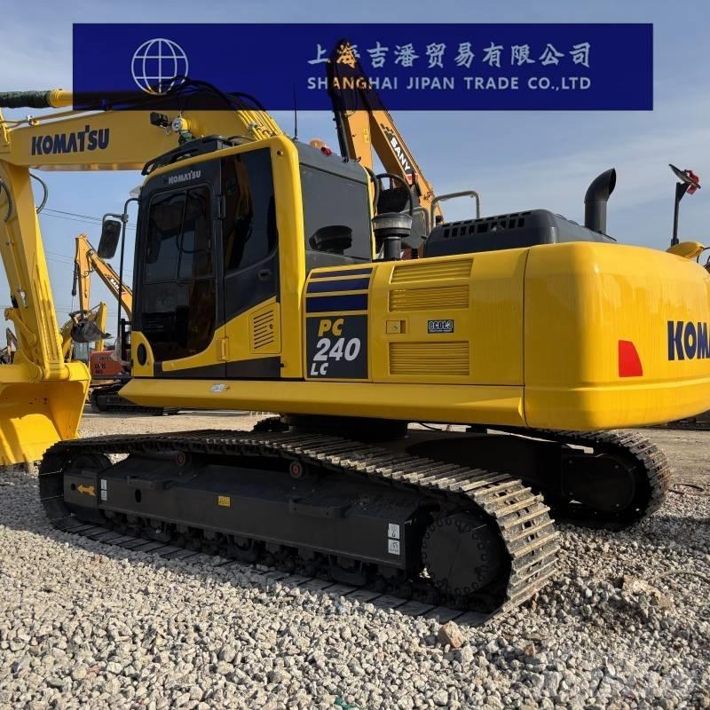 Komatsu PC 240 Гусеничные экскаваторы