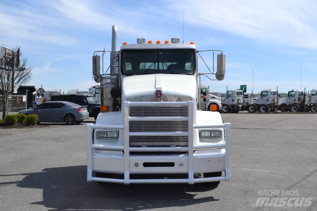 Kenworth T 800 Седельные тягачи