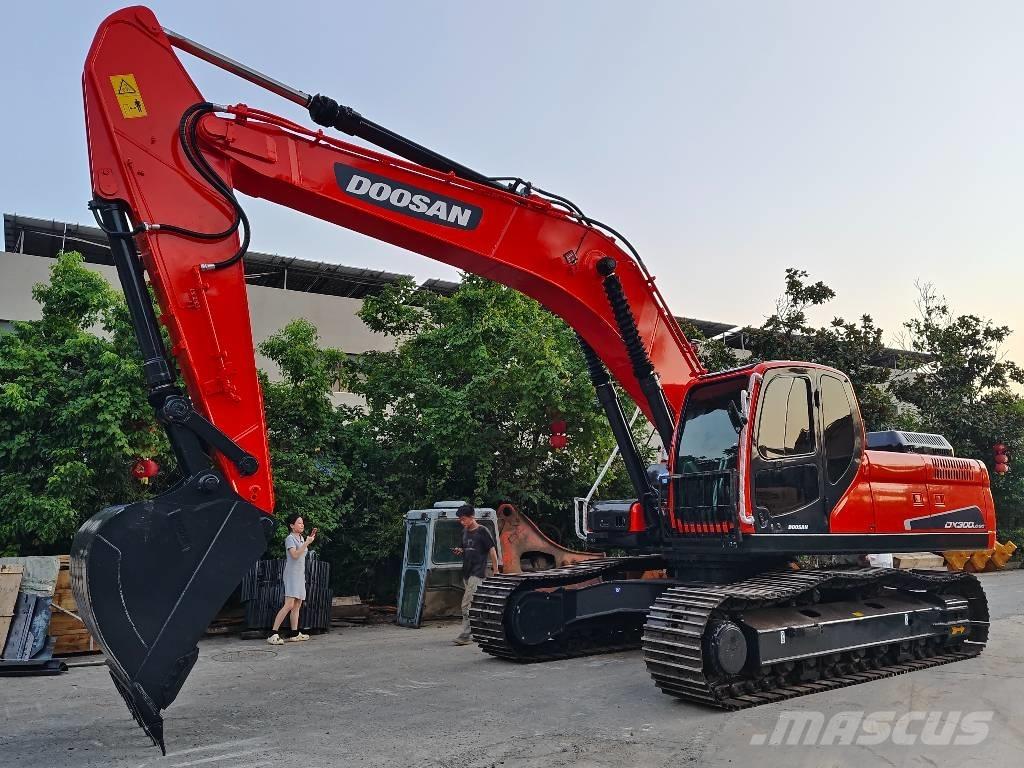 Doosan DX 300 LC-9C Гусеничные экскаваторы
