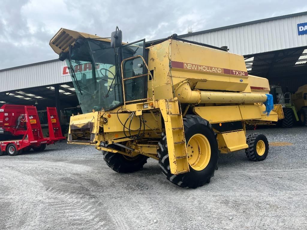 New Holland TX 34 Зерноуборочные комбайны