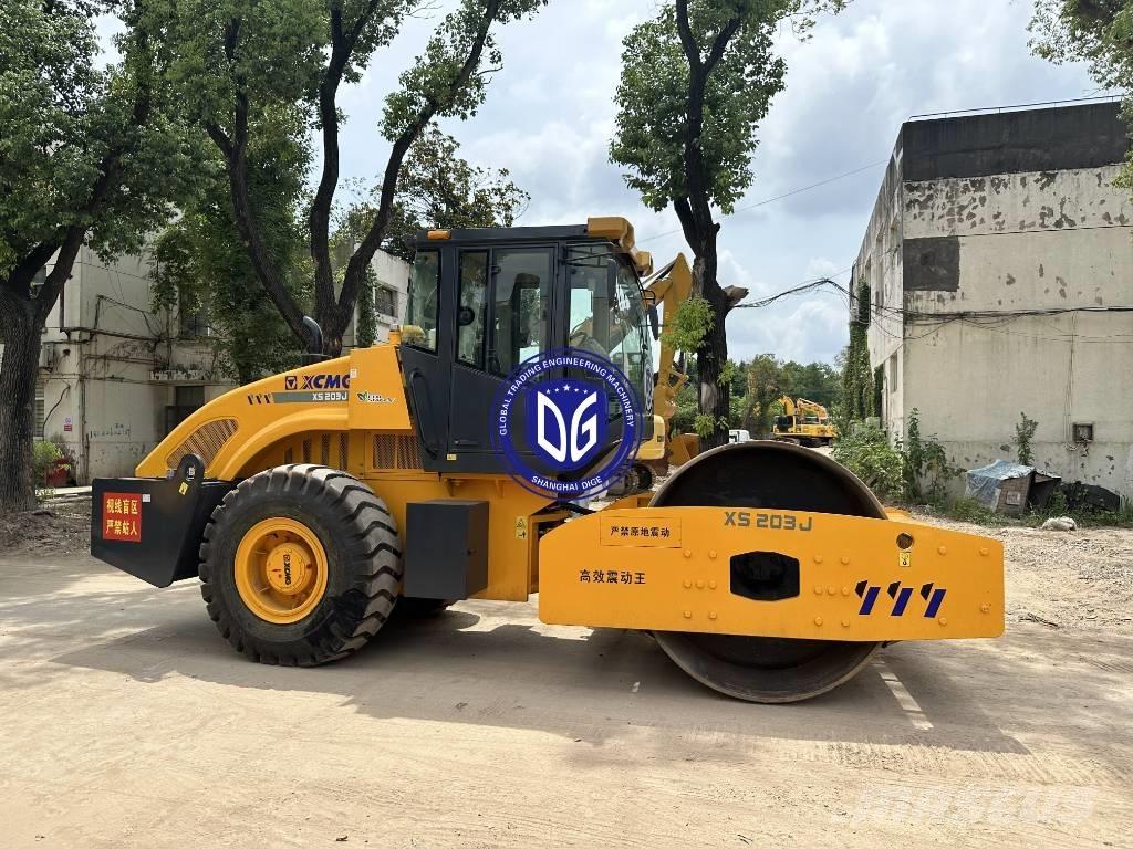 XCMG XS 203 J Грунтовые катки