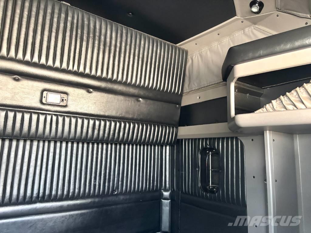 Kenworth T 800 Седельные тягачи