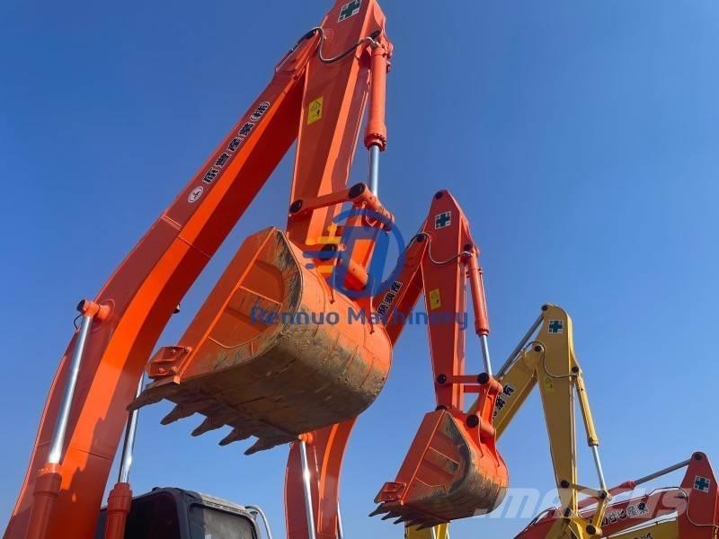 Hitachi ZX 240 Гусеничные экскаваторы