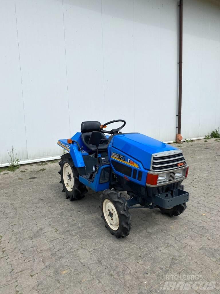 Iseki Landhope 137 Коммунальные тракторы