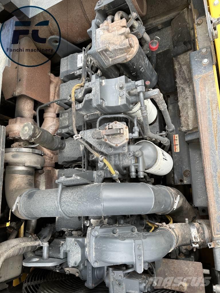 Komatsu 450 Гусеничные экскаваторы