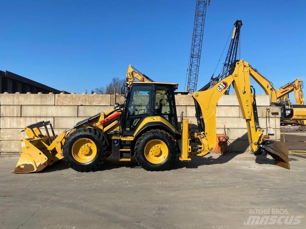 CAT 444  4x4 Экскаваторы-погрузчики