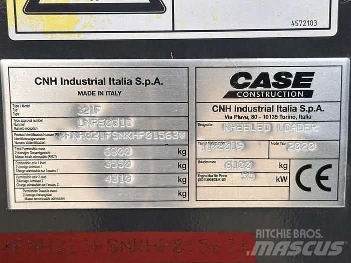 CASE 321F Фронтальные погрузчики