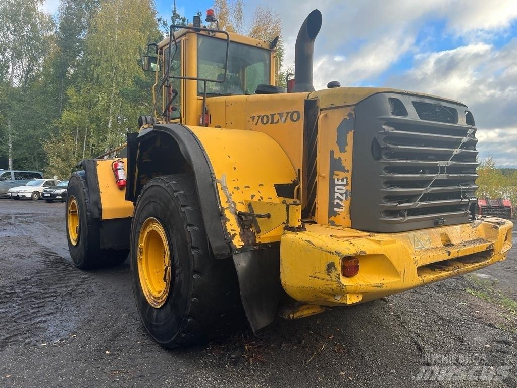 Volvo L 220 E Фронтальные погрузчики