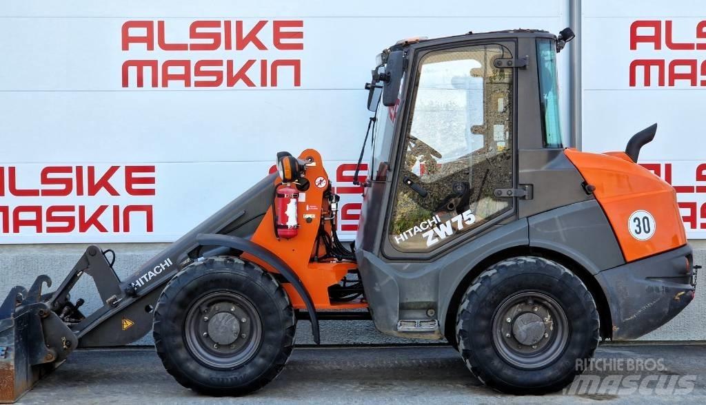 Hitachi ZW 75-6 Фронтальные погрузчики