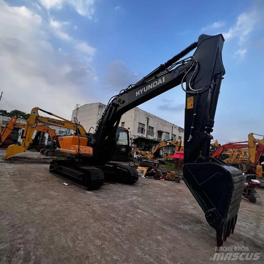 Hyundai R220-9S Гусеничные экскаваторы