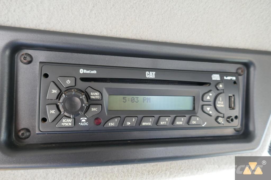 CAT 962K Фронтальные погрузчики