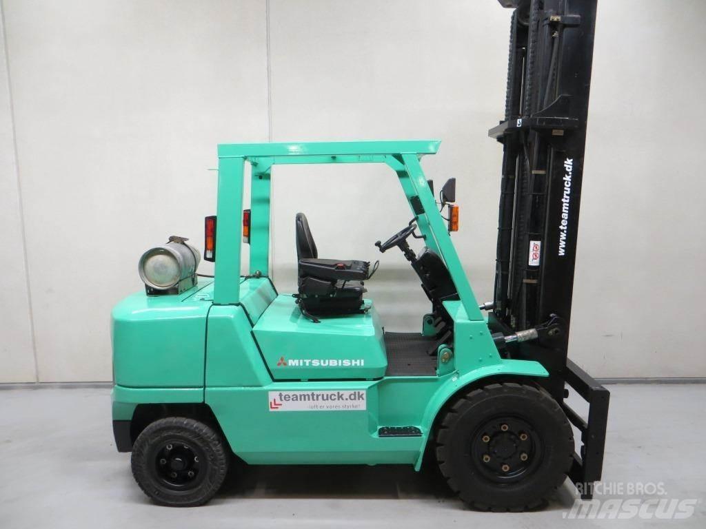 Mitsubishi FG45K2 Газовые погрузчики