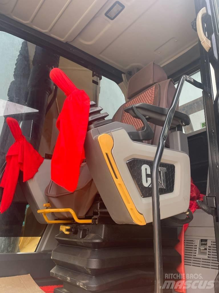 CAT CAT323GC Гусеничные экскаваторы