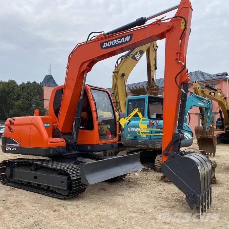 Doosan DX 75-9 Гусеничные экскаваторы
