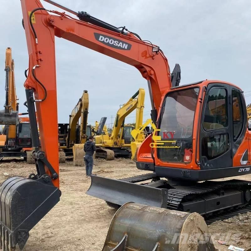 Doosan DX 75-9 Гусеничные экскаваторы