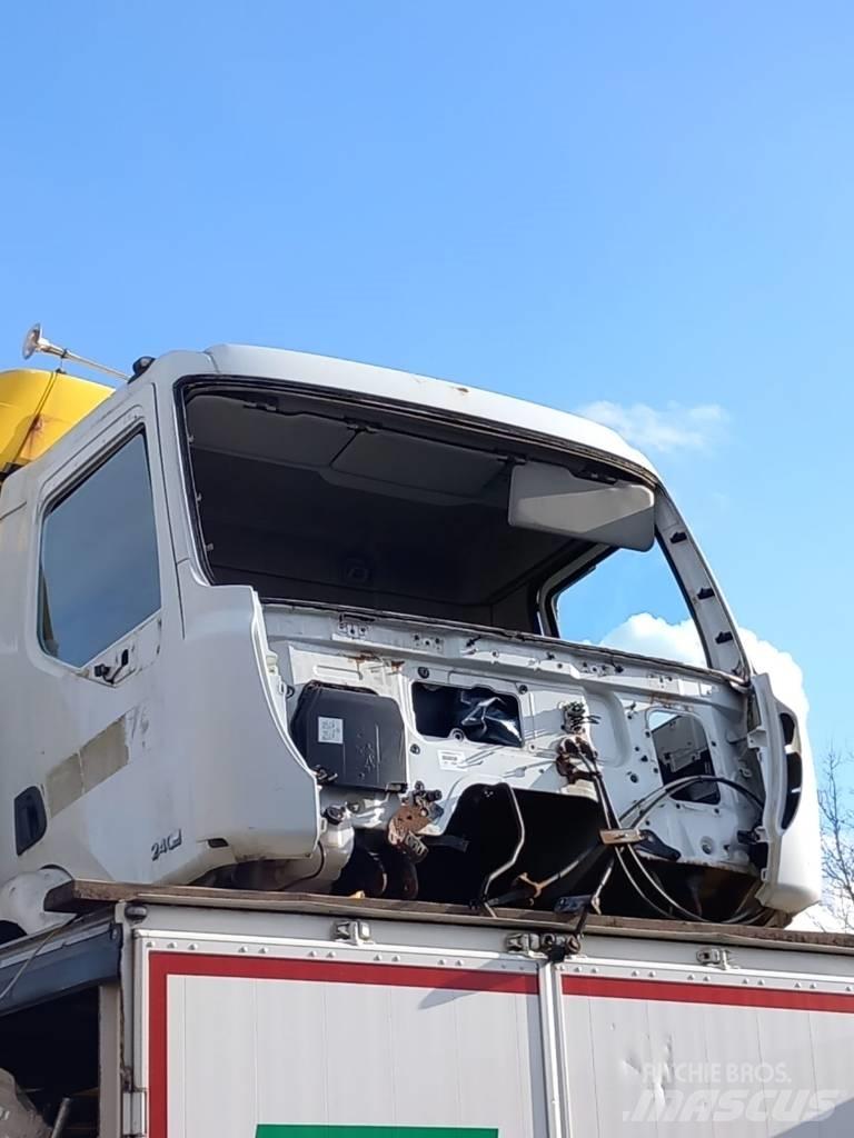 Renault Midlum 240 Кабины