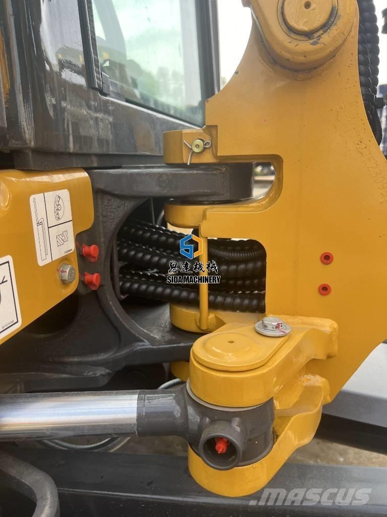 XCMG XE27U Мини-экскаваторы