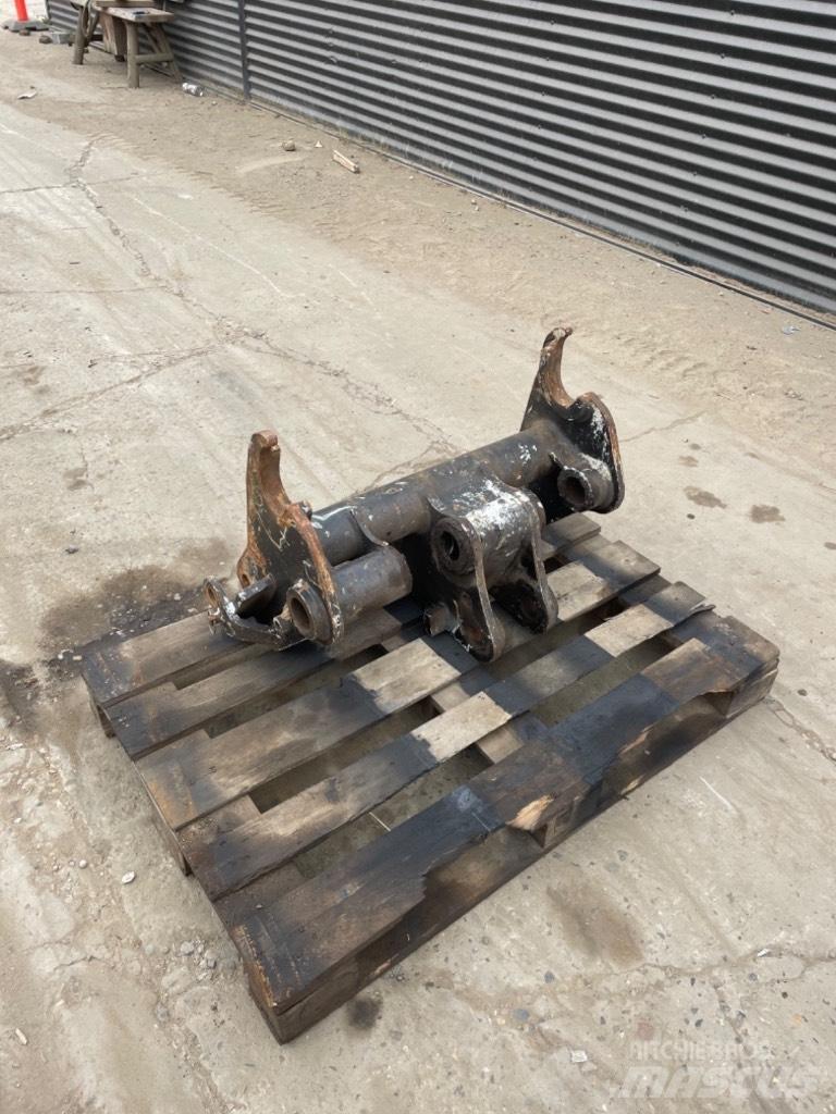 Manitou Maskinfæste Компоненты строительной техники