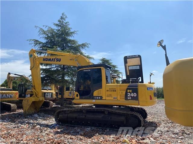 Komatsu PC 240-8 Гусеничные экскаваторы