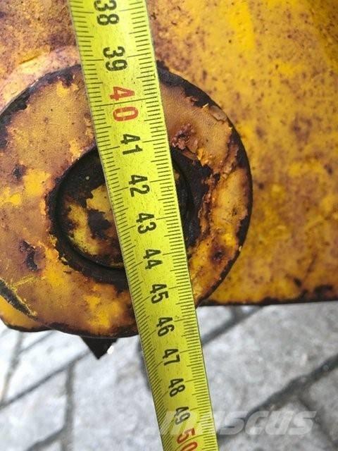  Shovel Tandenbak Ковши