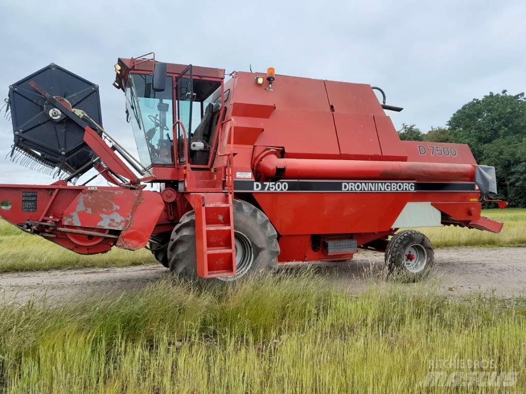Dronningborg D7500 Зерноуборочные комбайны