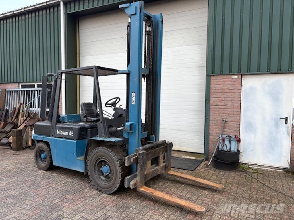 Nissan fd50 Дизельные погрузчики