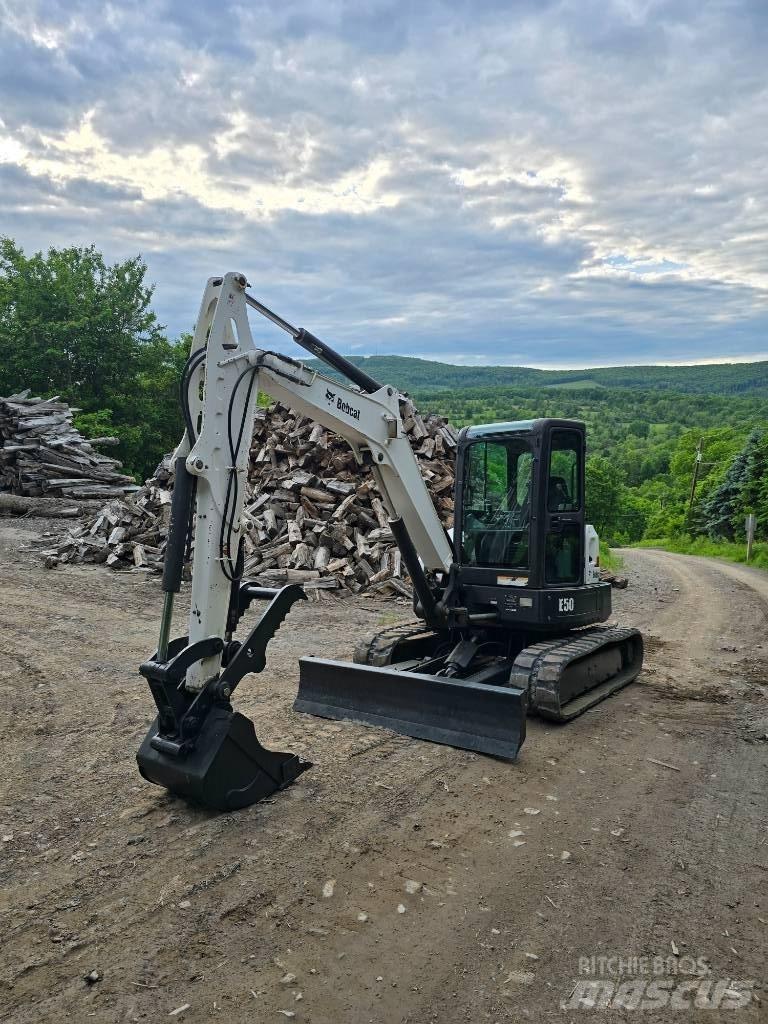 Bobcat E 50 Мини-экскаваторы
