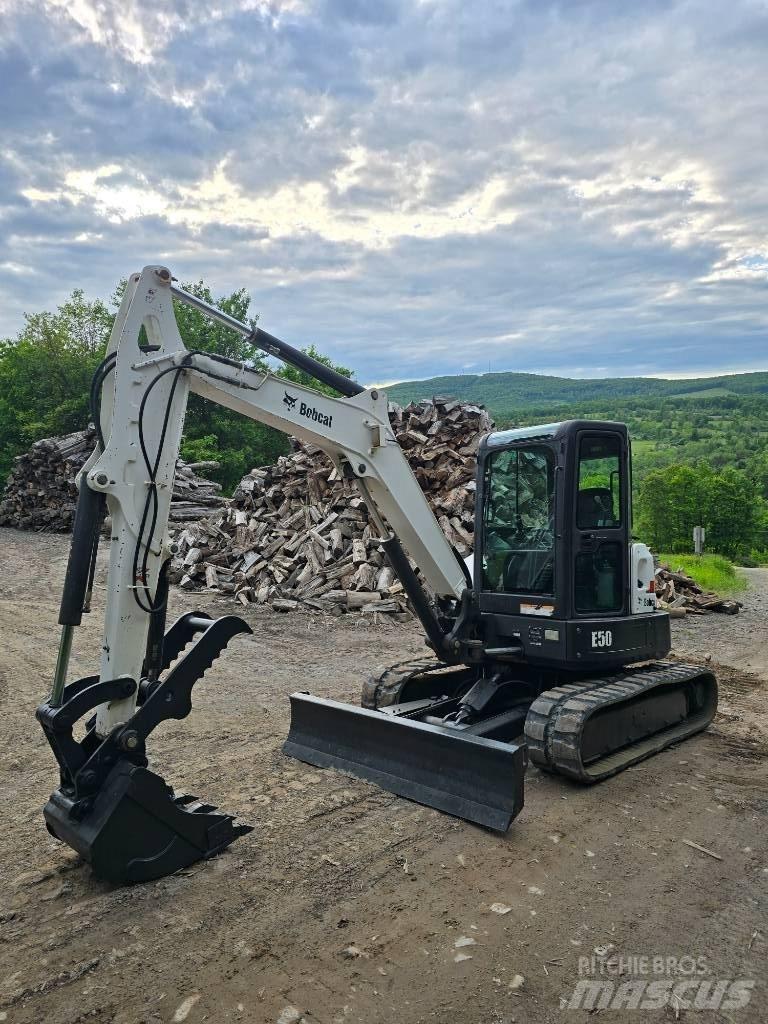 Bobcat E 50 Мини-экскаваторы