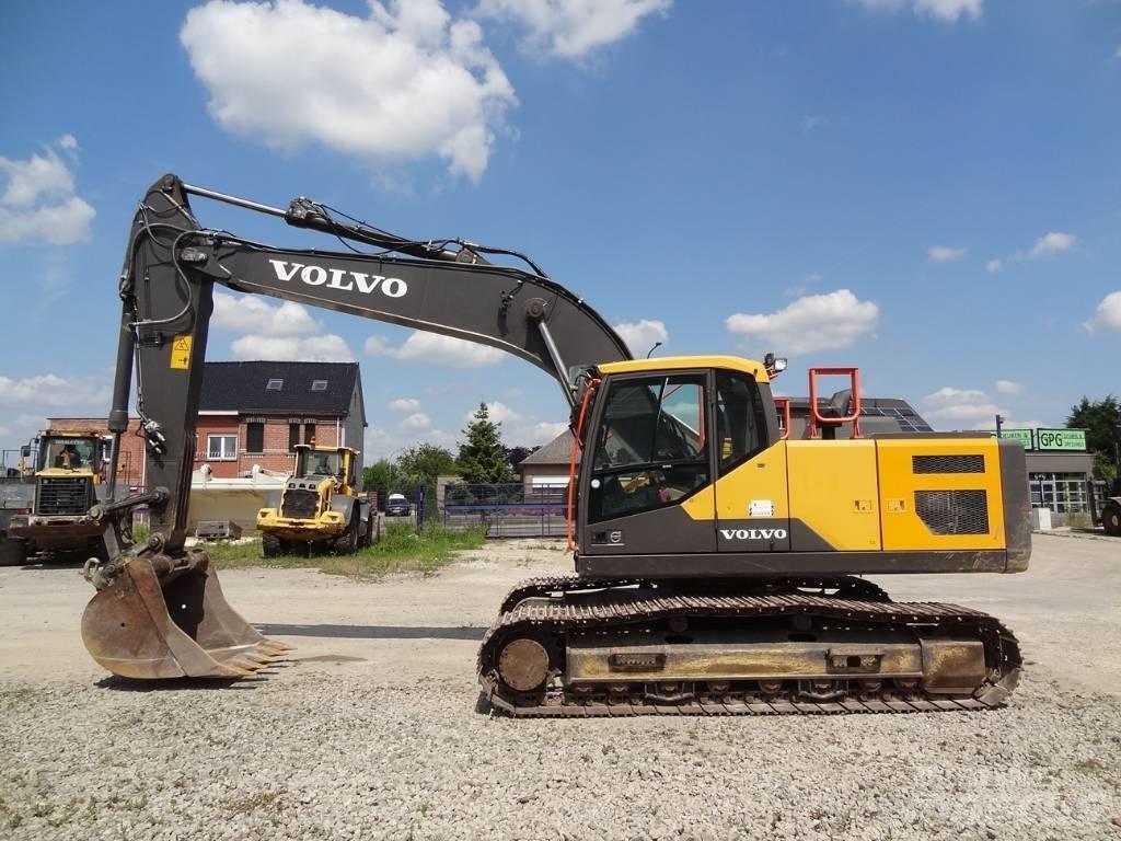 Volvo EC 220 E Гусеничные экскаваторы