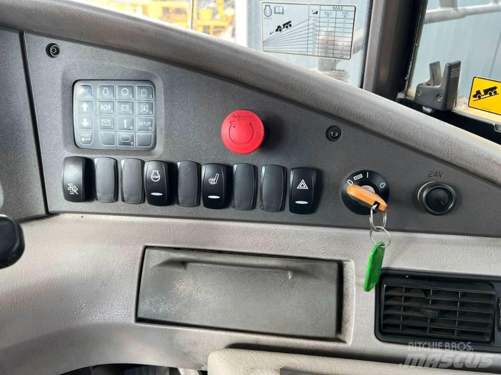 Volvo A35G Шарнирно-сочленённые самосвалы