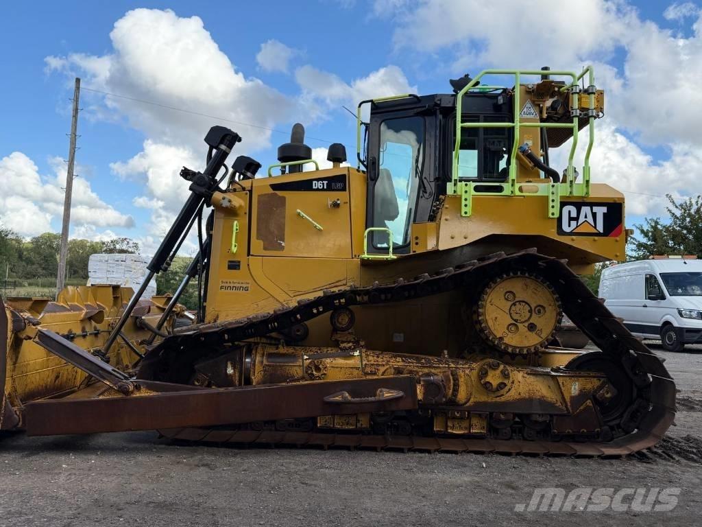 CAT D 6 T LGP Гусеничные бульдозеры