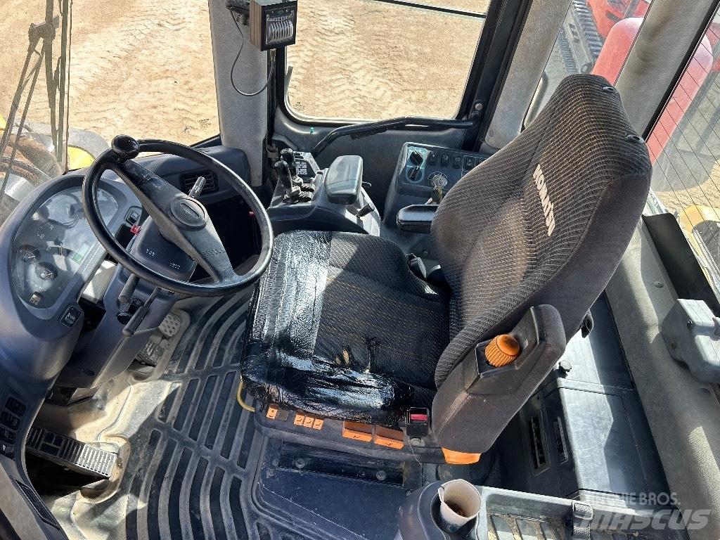 Komatsu WA 380-5 Фронтальные погрузчики