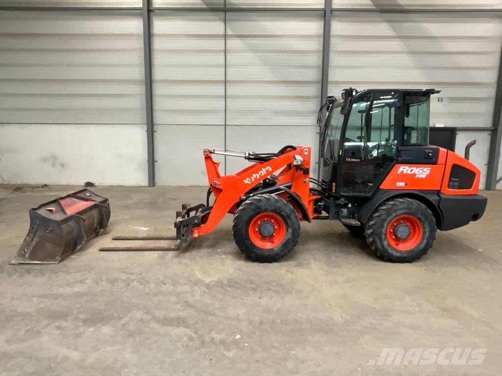 Kubota R 065 Фронтальные погрузчики