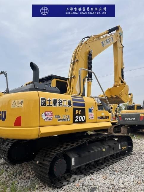Komatsu PC 200 Гусеничные экскаваторы